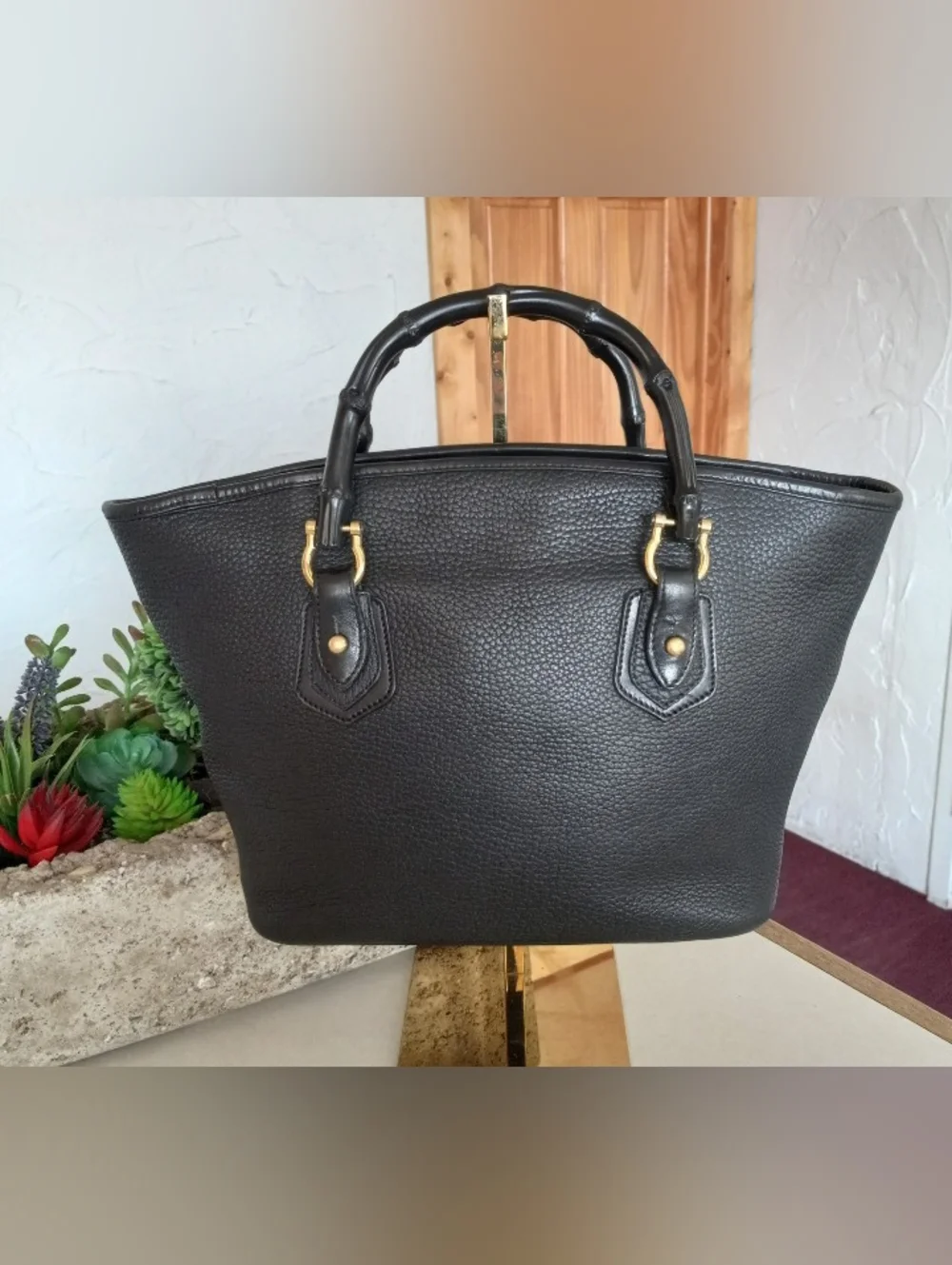 Dooney & Bourke AWL Collection, Zip-Top Tote, 1990's Upcrafted